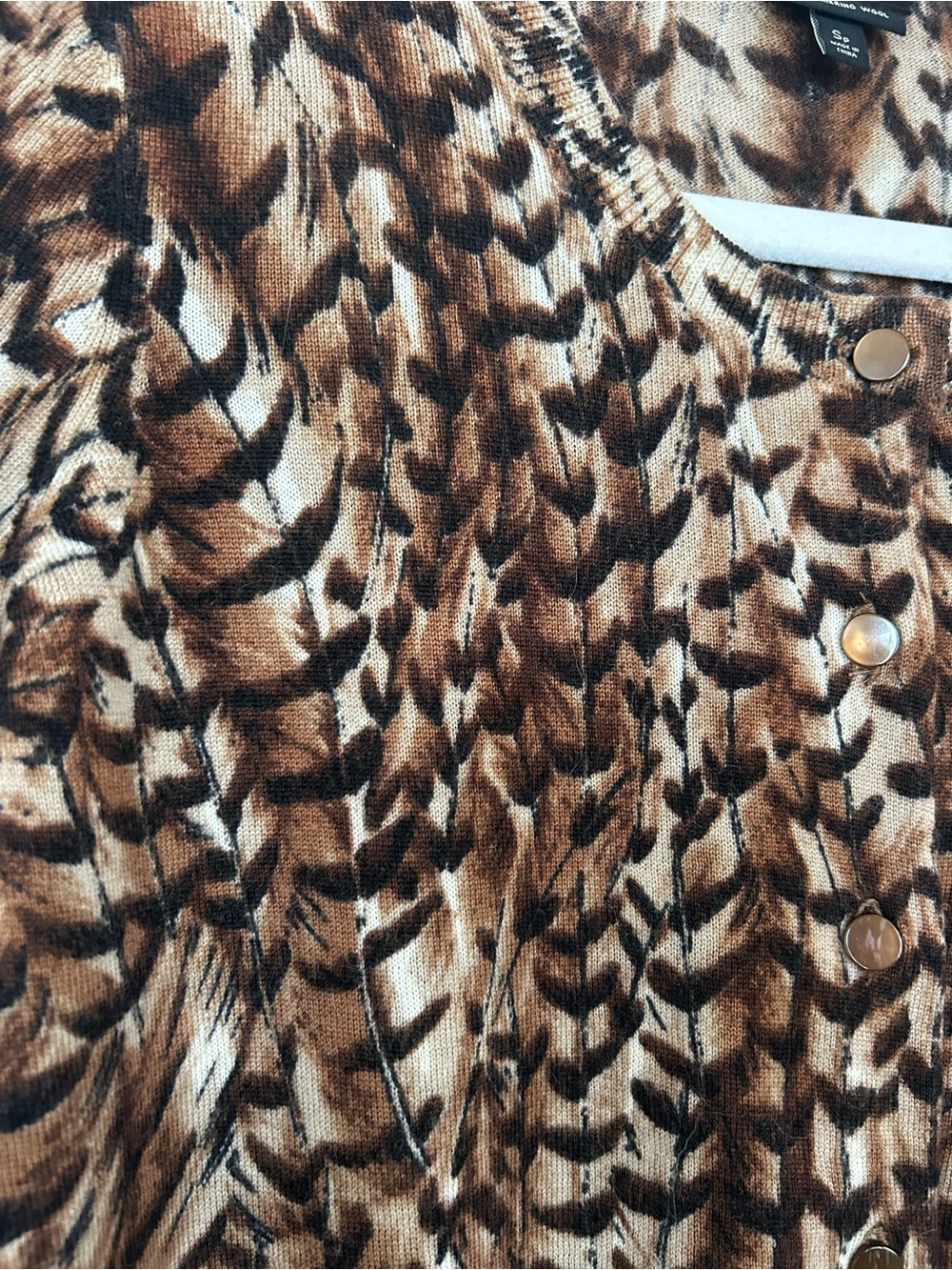 Talbots Brown & Cream Feather Inspired Long Sleeve Cardigan, Size SP - Picture 5 of 6